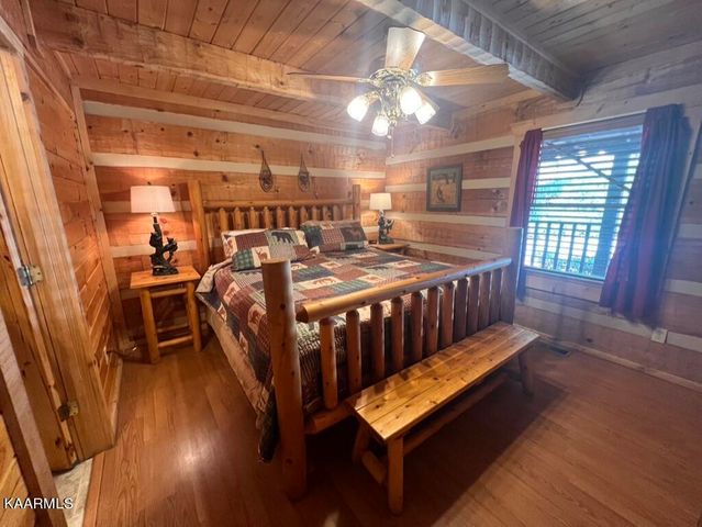 1515 Bluff Ridge Rd, Sevierville, TN 37876