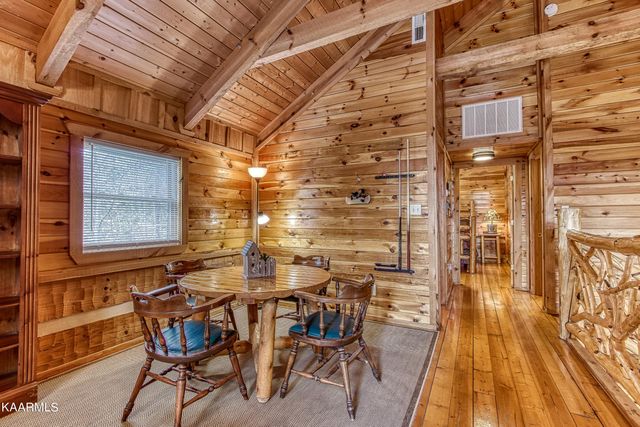 1515 Bluff Ridge Rd, Sevierville, TN 37876