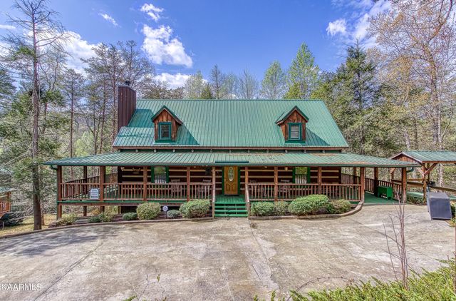 1515 Bluff Ridge Rd, Sevierville, TN 37876