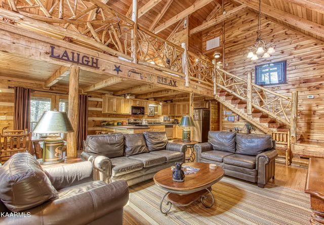 1515 Bluff Ridge Rd, Sevierville, TN 37876