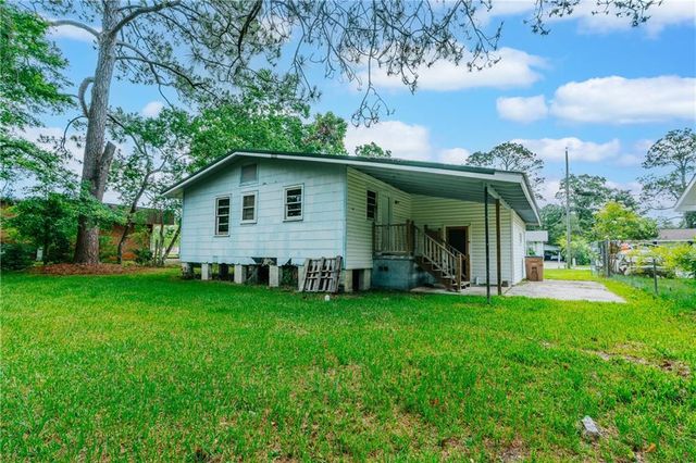 100 Esplanade Avenue, Mobile, AL 36606