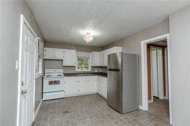 100 Esplanade Avenue, Mobile, AL 36606