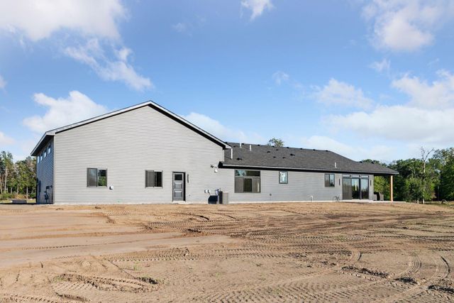 21800 Luan Drive NE, East Bethel, MN 55011