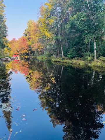 252 W Lake Drive, Cherry Grove Twp, MI 49601