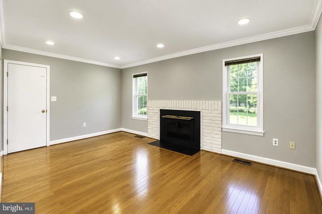 15025 TIMBERLAKE DR, Silver Spring, MD 20905