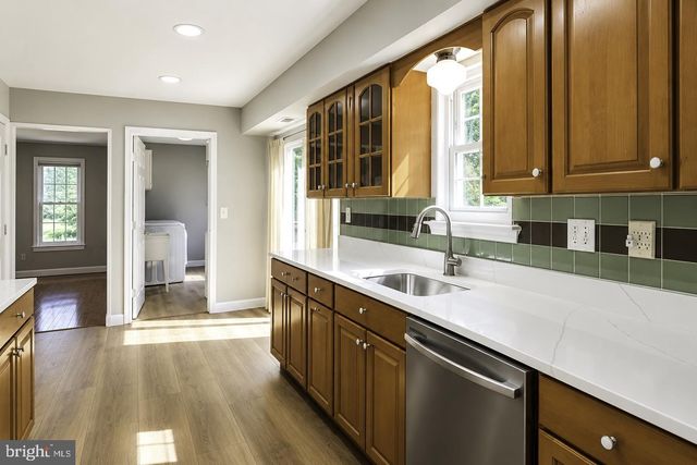 15025 TIMBERLAKE DR, Silver Spring, MD 20905