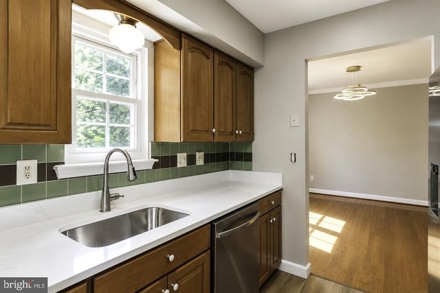 15025 TIMBERLAKE DR, Silver Spring, MD 20905
