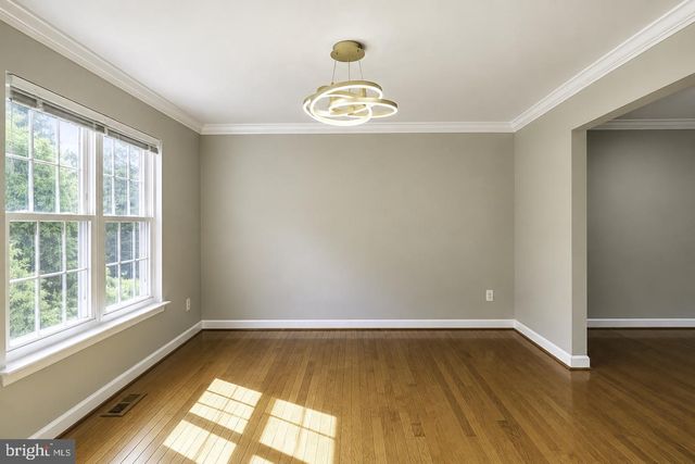 15025 TIMBERLAKE DR, Silver Spring, MD 20905