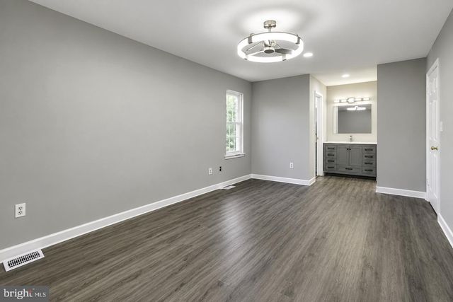 15025 TIMBERLAKE DR, Silver Spring, MD 20905