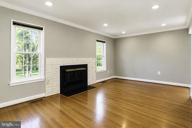 15025 TIMBERLAKE DR, Silver Spring, MD 20905