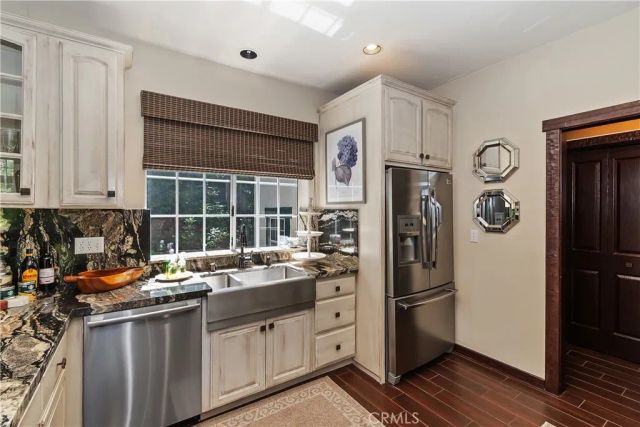 244 Corona Circle, Lake Arrowhead, CA 92352