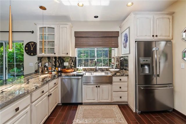 244 Corona Circle, Lake Arrowhead, CA 92352