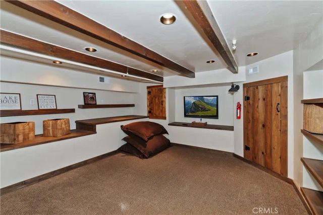 244 Corona Circle, Lake Arrowhead, CA 92352