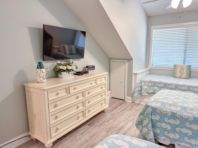 145 Hartland Dr Apt 4E, Myrtle Beach, SC 29572