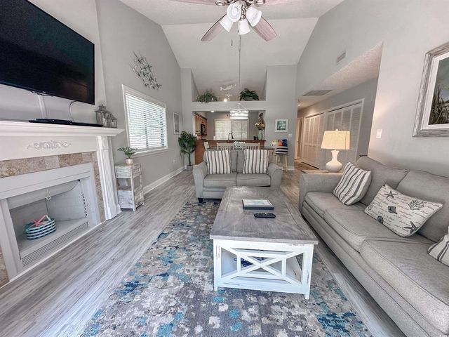 145 Hartland Dr Apt 4E, Myrtle Beach, SC 29572