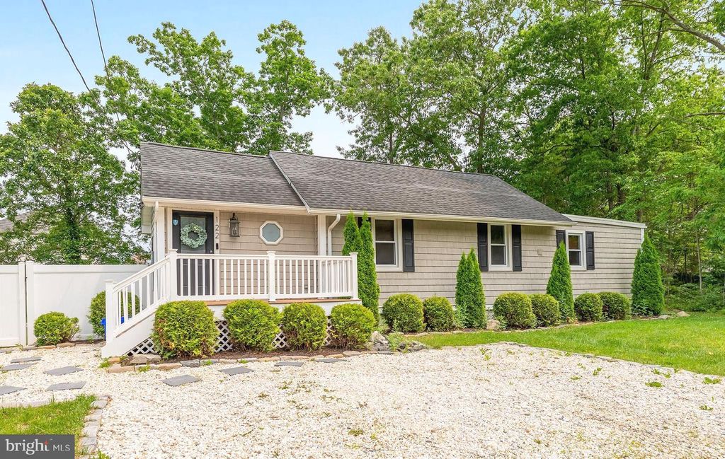 122 CARVER AVE, Egg Harbor Township, NJ 08234