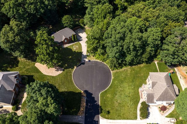 8801 College Station Lane, Soddy Daisy, TN 37379