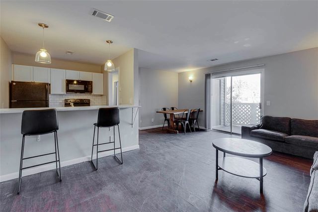 220 Elm Street 422, Clemson, SC 29631