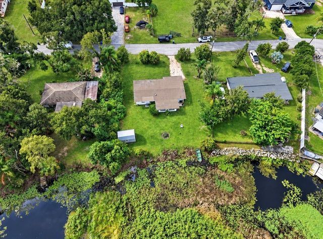 717 W DEER LAKE DRIVE, Lutz, FL 33548