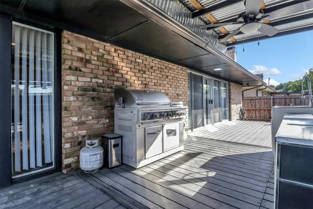 7428 Walling Lane, Dallas, TX 75231
