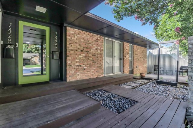 7428 Walling Lane, Dallas, TX 75231