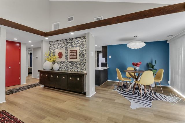 7428 Walling Lane, Dallas, TX 75231