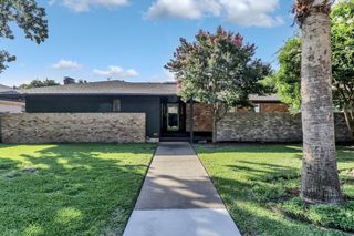 7428 Walling Lane, Dallas, TX 75231
