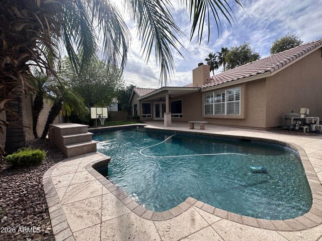 1373 N Roadrunner Drive, Gilbert, AZ 85234