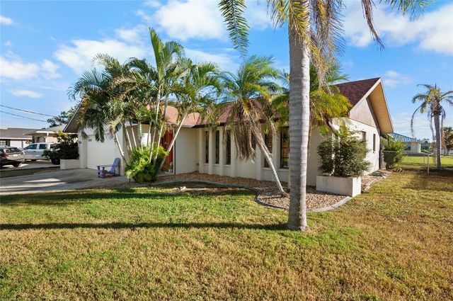 10193 BARKER AVENUE, Englewood, FL 34224