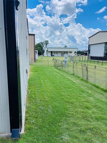 125 Patriot Drive, Whitney, TX 76692