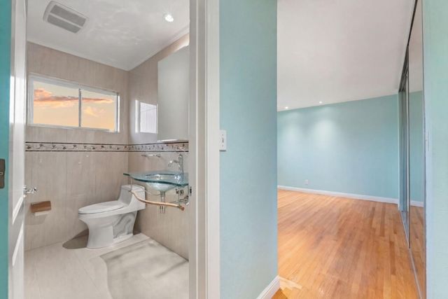3615 Country Club Drive, Redwood City, CA 94061