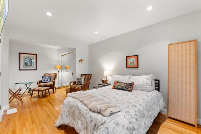 3615 Country Club Drive, Redwood City, CA 94061