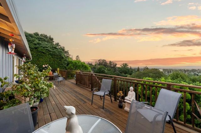 3615 Country Club Drive, Redwood City, CA 94061