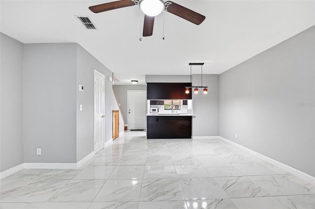 3919 PINE LIMB COURT, Tampa, FL 33614