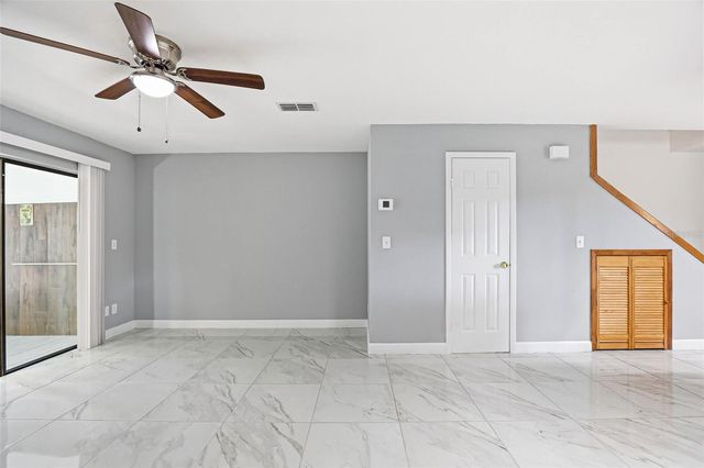 3919 PINE LIMB COURT, Tampa, FL 33614