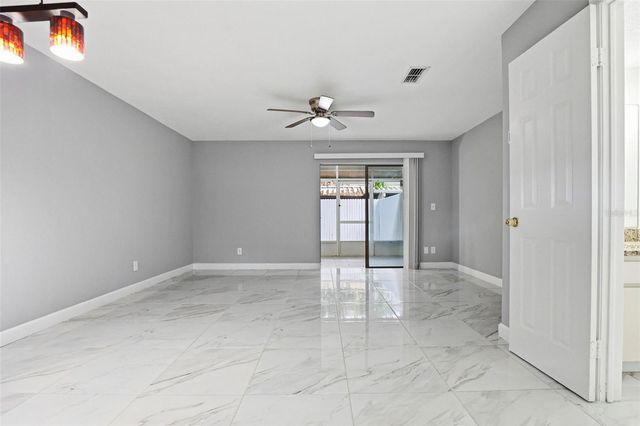 3919 PINE LIMB COURT, Tampa, FL 33614