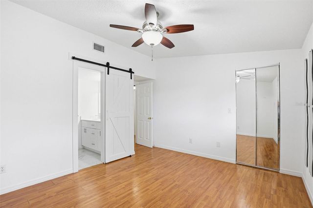 3919 PINE LIMB COURT, Tampa, FL 33614