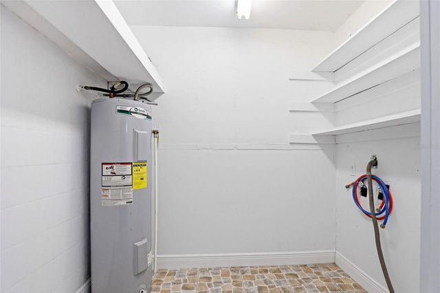 3919 PINE LIMB COURT, Tampa, FL 33614