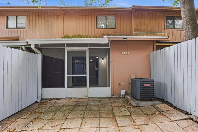 3919 PINE LIMB COURT, Tampa, FL 33614