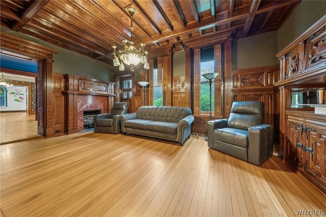 280 Pine Ridge Road, Cheektowaga, NY 14225