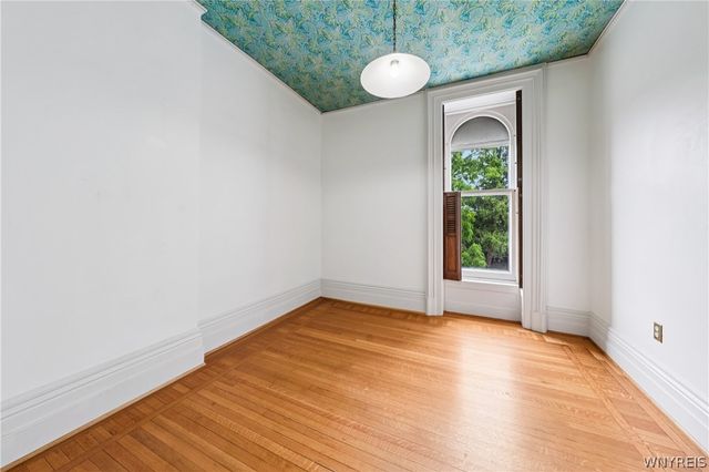 280 Pine Ridge Road, Cheektowaga, NY 14225