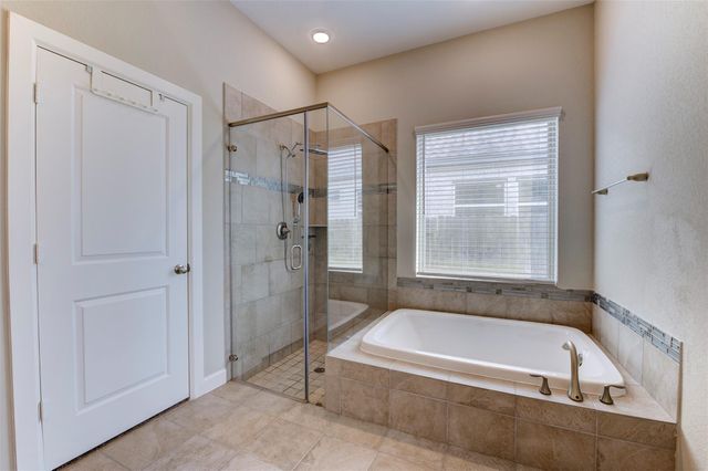 2803 Blue Mist Bend, Brookshire, TX 77423