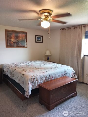 20868 SE RD 2, Warden, WA 98857