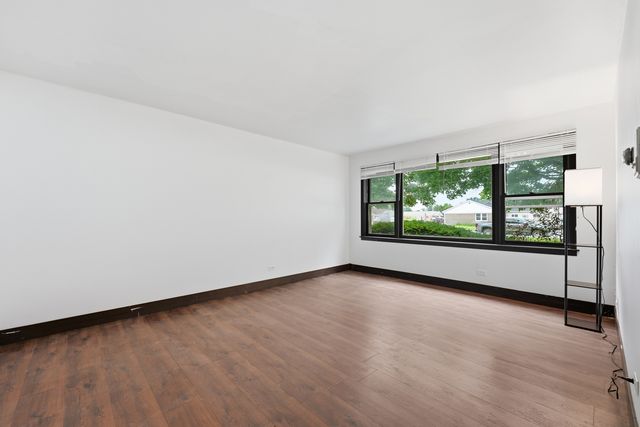 3180 W Meadow Lane Drive 43, Merrionette Park, IL 60803