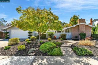 9483 Olympia Fields Dr, San Ramon, CA 94583