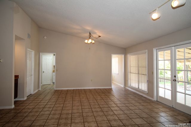 10305 VIGILANTE Trail, Converse, TX 78109