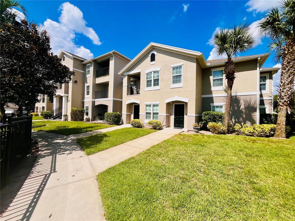 6524 SWISSCO DRIVE 1012, Orlando, FL 32822