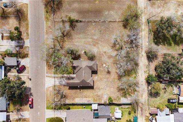 425 S 7th Street, Donna, TX 78537