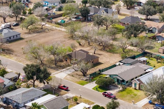 425 S 7th Street, Donna, TX 78537