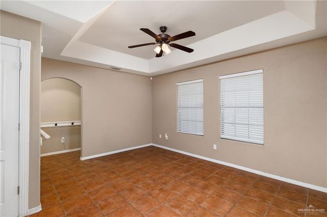 425 S 7th Street, Donna, TX 78537